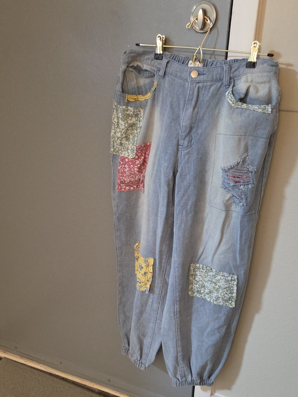 POL Light Blue Patchwork Boyfriend Jeans with Floral Patches